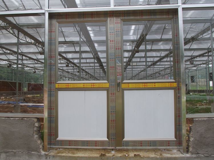solar panel greenhouse